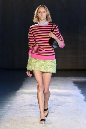 3/37 | Sandy Liang Fall 2025 | Photo: Filippo Fior | Courtesy of Sandy Liang Sandy Liang Fall 2025 | Photo: Filippo Fior | Courtesy of Sandy Liang