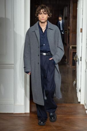 2/66 | Todd Snyder Fall 2025 | Photo Credit: Kevin Tachman Studio for Todd Snyder Todd Snyder Fall 2025 | Photo Credit Kevin Tachman Studio for Todd Snyder