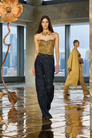 4/59 | Ulla Johnson | Fall 2025 | Courtesy of Ulla Johnson Ulla Johnson | Fall 2025 | Courtesy of Ulla Johnson