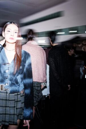 12/47 | Backstage at PHENOMENON SEEPER | Fall 2025 | Courtesy of PHENOMENON SEEPER Backstage at PHENOMENON SEEPER | Fall 2025 | Courtesy of PHENOMENON SEEPER