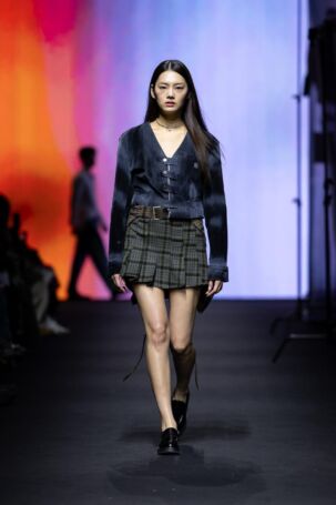 9/29 | PHENOMENON SEEPER | Fall 2025 | Courtesy of PHENOMENON SEEPER PHENOMENON SEEPER | Fall 2025 | Courtesy of PHENOMENON SEEPER