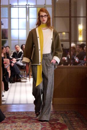 3/26 | Avenir Fall 2025 | Photo: James Cochrane | Courtesy of Berlin Fashion Week Avenir Fall 2025 | Photo: James Cochrane | Courtesy of Berlin Fashion Week