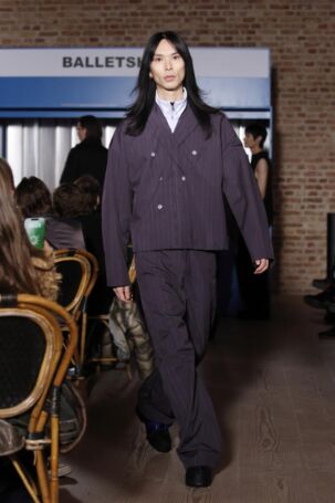 7/13 | Balletshofer Fall 2025 | Photo: Boris Marberg | Courtesy of Berlin Fashion Week Balletshofer Fall 2025 | Photo: Boris Marberg | Courtesy of Berlin Fashion Week