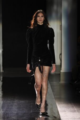 3/22 | Clara Colette Miramon Fall 2025 | Photo: Boris Marberg | Courtesy of Berlin Fashion Week Clara Colette Miramon Fall 2025 | Photo: Boris Marberg | Courtesy of Berlin Fashion Week