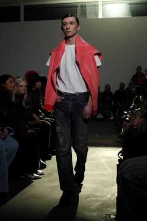3/19 | COLRS Fall 2025 | Photo: Boris Marberg | Courtesy of Berlin Fashion Week COLRS Fall 2025 | Photo: Boris Marberg | Courtesy of Berlin Fashion Week