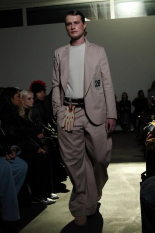 8/19 | COLRS Fall 2025 | Photo: Boris Marberg | Courtesy of Berlin Fashion Week COLRS Fall 2025 | Photo: Boris Marberg | Courtesy of Berlin Fashion Week