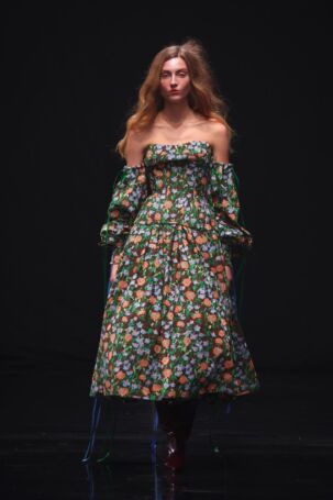7/27 | Danny Reinke Fall 2025 | Photo: Sebastian Reuter/Getty Images | Courtesy of Berlin Fashion Week Danny Reinke Fall 2025 | Photo: Sebastian Reuter/Getty Images | Courtesy of Berlin Fashion Week