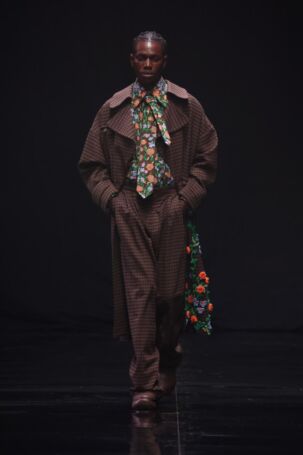9/27 | Danny Reinke Fall 2025 | Photo: Sebastian Reuter/Getty Images | Courtesy of Berlin Fashion Week Danny Reinke Fall 2025 | Photo: Sebastian Reuter/Getty Images | Courtesy of Berlin Fashion Week