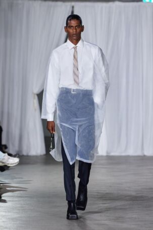 5/30 | GmbH Fall 2025 | Photo: Finnegan Koichi Godenschweger | Courtesy of Berlin Fashion Week GmbH Fall 2025 | Photo: Finnegan Koichi Godenschweger | Courtesy of Berlin Fashion Week