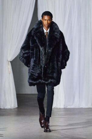 9/30 | GmbH Fall 2025 | Photo: Finnegan Koichi Godenschweger | Courtesy of Berlin Fashion Week GmbH Fall 2025 | Photo: Finnegan Koichi Godenschweger | Courtesy of Berlin Fashion Week
