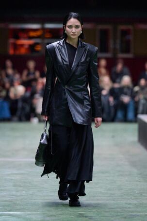 2/28 | Haderlump Fall 2025 | Photo: James Cochrane | Courtesy of Berlin Fashion Week Haderlump Fall 2025 | Photo: James Cochrane | Courtesy of Berlin Fashion Week