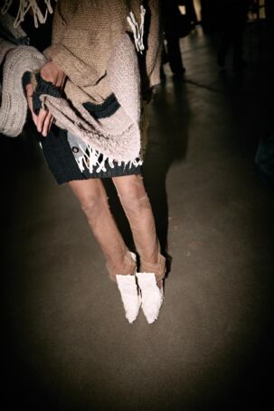 8/23 | Backstage at Kasia Kucharska Fall 2025 | Photo: Caroline Kynast | Courtesy of Berlin Fashion Week Backstage at Kasia Kucharska Fall 2025 | Photo: Caroline Kynast | Courtesy of Berlin Fashion Week