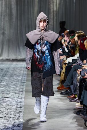 7/28 | LUEDER Fall 2025 | Photo: Finnegan Koichi Godenschweger | Courtesy of Berlin Fashion Week LUEDER Fall 2025 | Photo: Finnegan Koichi Godenschweger | Courtesy of Berlin Fashion Week