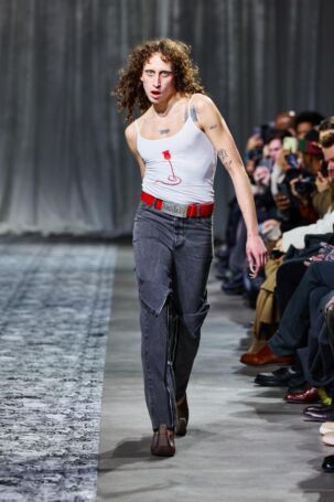 9/28 | LUEDER Fall 2025 | Photo: Finnegan Koichi Godenschweger | Courtesy of Berlin Fashion Week LUEDER Fall 2025 | Photo: Finnegan Koichi Godenschweger | Courtesy of Berlin Fashion Week
