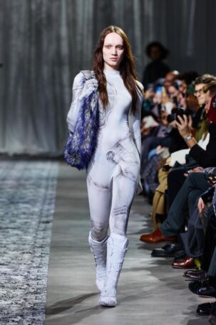 12/28 | LUEDER Fall 2025 | Photo: Finnegan Koichi Godenschweger | Courtesy of Berlin Fashion Week LUEDER Fall 2025 | Photo: Finnegan Koichi Godenschweger | Courtesy of Berlin Fashion Week