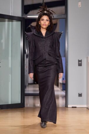 4/33 | Maria Chany Fall 2025 | Photo: Brittany Anne Scott | Courtesy of Berlin Fashion Week Maria Chany Fall 2025 | Photo: Brittany Anne Scott | Courtesy of Berlin Fashion Week
