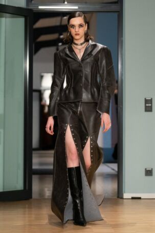 9/33 | Maria Chany Fall 2025 | Photo: Brittany Anne Scott | Courtesy of Berlin Fashion Week Maria Chany Fall 2025 | Photo: Brittany Anne Scott | Courtesy of Berlin Fashion Week