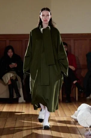 5/16 | Marke Fall 2025 | Photo: James Cochrane | Courtesy of Berlin Fashion Week Marke Fall 2025 | Photo: James Cochrane | Courtesy of Berlin Fashion Week