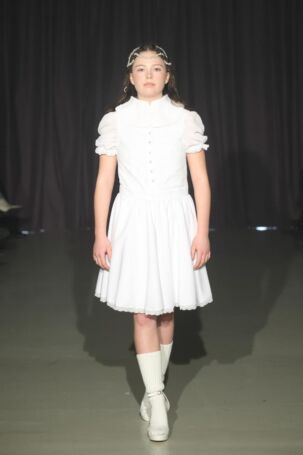 2/12 | Marlon Ferry Fall 2025 | Photo: Boris Marberg | Courtesy of Berlin Fashion Week Marlon Ferry Fall 2025 | Photo: Boris Marberg | Courtesy of Berlin Fashion Week