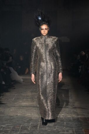 4/18 | Maximilian Gedra Fall 2025 | Photo: Andreas Hofrichter | Courtesy of Berlin Fashion Week Maximilian Gedra Fall 2025 | Photo: Andreas Hofrichter | Courtesy of Berlin Fashion Week