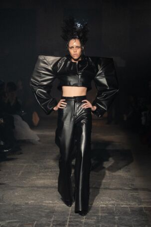 10/18 | Maximilian Gedra Fall 2025 | Photo: Andreas Hofrichter | Courtesy of Berlin Fashion Week Maximilian Gedra Fall 2025 | Photo: Andreas Hofrichter | Courtesy of Berlin Fashion Week