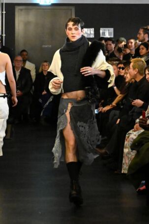 12/24 | Melisa Minca Fall 2025 | Photo: Alison Coates | Courtesy of Berlin Fashion Week Melisa Minca Fall 2025 | Photo: Alison Coates | Courtesy of Berlin Fashion Week