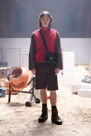 2/14 | OBS Fall 2025 | Photo: James Cochrane | Courtesy of Berlin Fashion Week OBS Fall 2025 | Photo: James Cochrane | Courtesy of Berlin Fashion Week