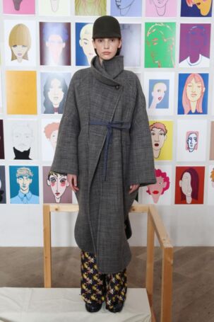 4/12 | ODEEH Fall 2025 | Photo: Boris Marberg | Courtesy of Berlin Fashion Week ODEEH Fall 2025 | Photo: Boris Marberg | Courtesy of Berlin Fashion Week
