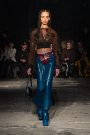 11/30 | PALMWINE IceCREAM Fall 2025 | Photo: Andreas Hofrichter | Courtesy of Berlin Fashion Week PALMWINE IceCREAM Fall 2025 | Photo: Andreas Hofrichter | Courtesy of Berlin Fashion Week