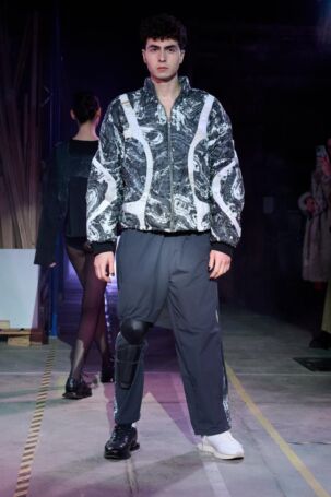 8/25 | PLNGNS Fall 2025 | Photo: James Cochrane | Courtesy of Berlin Fashion Week PLNGNS Fall 2025 | Photo: James Cochrane | Courtesy of Berlin Fashion Week