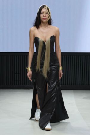2/29 | Rebekka Ruétz Fall 2025 | Photo: Boris Marberg | Courtesy of Berlin Fashion Week Rebekka Ruétz Fall 2025 | Photo: Boris Marberg | Courtesy of Berlin Fashion Week