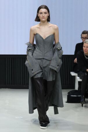 5/29 | Rebekka Ruétz Fall 2025 | Photo: Boris Marberg | Courtesy of Berlin Fashion Week Rebekka Ruétz Fall 2025 | Photo: Boris Marberg | Courtesy of Berlin Fashion Week