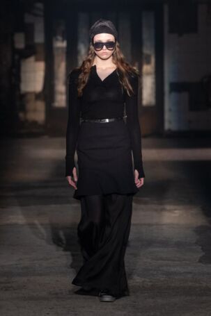 12/27 | SF1OG Fall 2025 | Photo: Andreas Hofrichter | Courtesy of Berlin Fashion Week SF1OG Fall 2025 | Photo: Andreas Hofrichter | Courtesy of Berlin Fashion Week