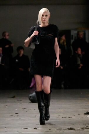 11/36 | Sia Arnika Fall 2025 | Photo: James Cochrane | Courtesy of Berlin Fashion Week Sia Arnika Fall 2025 | Photo: James Cochrane | Courtesy of Berlin Fashion Week