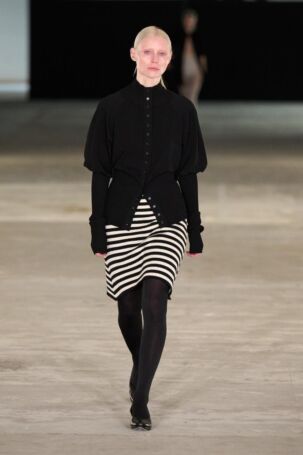 6/23 | A. Roege Hove Fall 2025 | Photo: James Cochrane | Courtesy of Copenhagen Fashion Week A. Roege Hove Fall 2025 | Photo: James Cochrane | Courtesy of Copenhagen Fashion Week