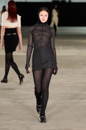 11/23 | A. Roege Hove Fall 2025 | Photo: James Cochrane | Courtesy of Copenhagen Fashion Week A. Roege Hove Fall 2025 | Photo: James Cochrane | Courtesy of Copenhagen Fashion Week