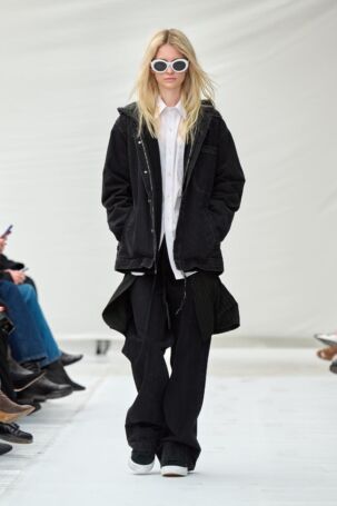 8/31 | Alis Fall 2025 | Photo: James Cochrane | Courtesy of Copenhagen Fashion Week Alis Fall 2025 | Photo: James Cochrane | Courtesy of Copenhagen Fashion Week