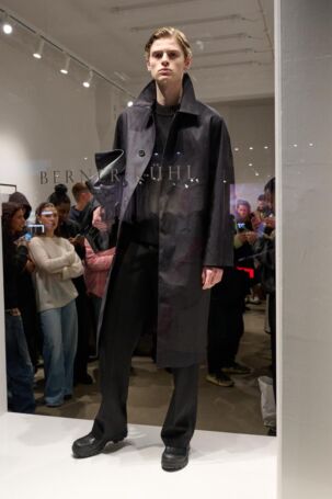 7/12 | Berner Kühl Fall 2025 | Photo: James Cochrane | Courtesy of Copenhagen Fashion Week Berner Kühl Fall 2025 | Photo: James Cochrane | Courtesy of Copenhagen Fashion Week