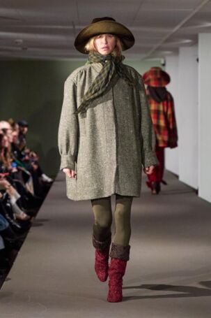 9/28 | Caro Editions Fall 2025 | Photo: James Cochrane | Courtesy of Copenhagen Fashion Week Caro Editions Fall 2025 | Photo: James Cochrane | Courtesy of Copenhagen Fashion Week