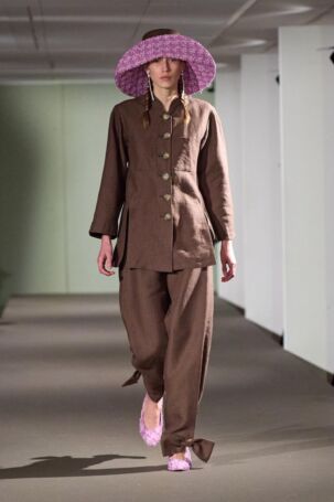 10/28 | Caro Editions Fall 2025 | Photo: James Cochrane | Courtesy of Copenhagen Fashion Week Caro Editions Fall 2025 | Photo: James Cochrane | Courtesy of Copenhagen Fashion Week