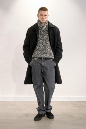 5/12 | Filippa K Fall 2025 | Photo: James Cochrane | Courtesy of Copenhagen Fashion Week Filippa K Fall 2025 | Photo: James Cochrane | Courtesy of Copenhagen Fashion Week