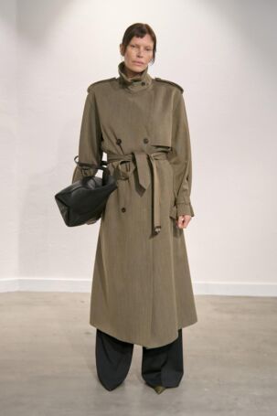 12/12 | Filippa K Fall 2025 | Photo: James Cochrane | Courtesy of Copenhagen Fashion Week Filippa K Fall 2025 | Photo: James Cochrane | Courtesy of Copenhagen Fashion Week