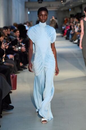 5/25 | Forza Collective Fall 2025 | Photo: James Cochrane | Courtesy of Copenhagen Fashion Week Forza Collective Fall 2025 | Photo: James Cochrane | Courtesy of Copenhagen Fashion Week