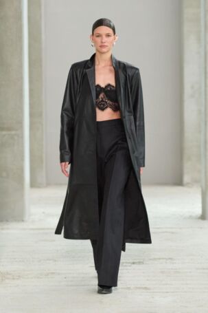 11/29 | Herskind Fall 2025 | Photo: James Cochrane | Courtesy of Copenhagen Fashion Week Herskind Fall 2025 | Photo: James Cochrane | Courtesy of Copenhagen Fashion Week
