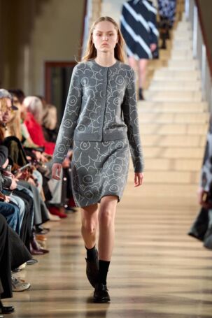 5/27 | Marimekko Fall 2025 | Photo: James Cochrane | Courtesy of Copenhagen Fashion Week Marimekko Fall 2025 | Photo: James Cochrane | Courtesy of Copenhagen Fashion Week