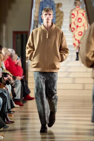 12/27 | Marimekko Fall 2025 | Photo: James Cochrane | Courtesy of Copenhagen Fashion Week Marimekko Fall 2025 | Photo: James Cochrane | Courtesy of Copenhagen Fashion Week