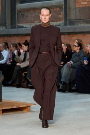 5/28 | MKDT Studio Fall 2025 | Photo: James Cochrane | Courtesy of Copenhagen Fashion Week MKDT Studio Fall 2025 | Photo: James Cochrane | Courtesy of Copenhagen Fashion Week