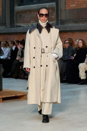 11/28 | MKDT Studio Fall 2025 | Photo: James Cochrane | Courtesy of Copenhagen Fashion Week MKDT Studio Fall 2025 | Photo: James Cochrane | Courtesy of Copenhagen Fashion Week