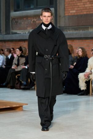 12/28 | MKDT Studio Fall 2025 | Photo: James Cochrane | Courtesy of Copenhagen Fashion Week MKDT Studio Fall 2025 | Photo: James Cochrane | Courtesy of Copenhagen Fashion Week