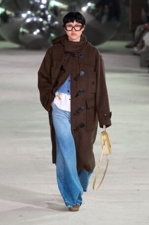 3/40 | MUNTHE Fall 2025 | Photo: James Cochrane | Courtesy of Copenhagen Fashion Week MUNTHE Fall 2025 | Photo: James Cochrane | Courtesy of Copenhagen Fashion Week